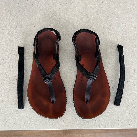Shamma Elite Warriors Barefoot SandalsLeather FootbedSize 11